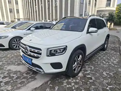 Mercedes-Benz GLB 2021