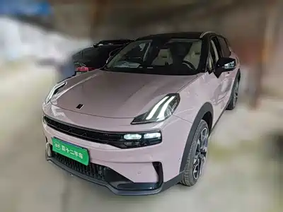 Lynk & Co 06 2023