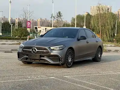 Mercedes-Benz C-Class 2024
