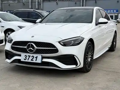 Mercedes-Benz C-Class 2023