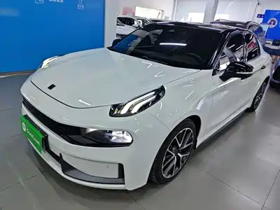 Lynk & Co 03 2022