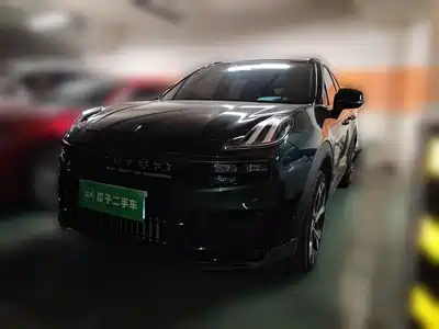 Lynk & Co 06 2022