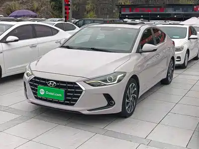 Hyundai Elantra 2020