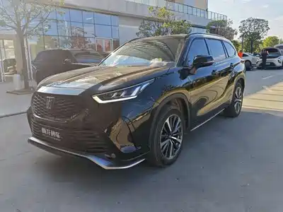 Toyota Crown Kluger 2025