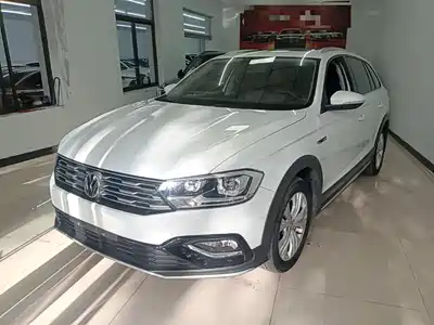 Volkswagen C-TREK 2018