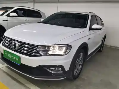 Volkswagen C-TREK 2021