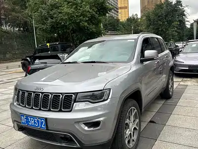 Jeep Grand Cherokee (Import) 2022