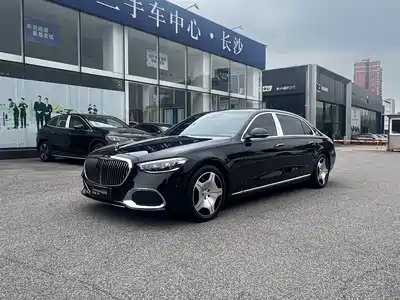 Mercedes-Benz Maybach S-Class 2025