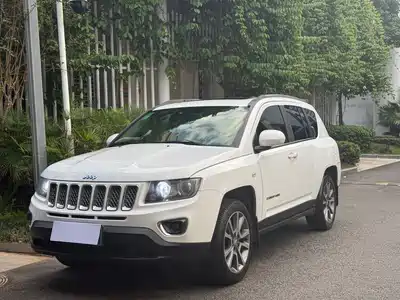 Jeep Compass (Import) 2014