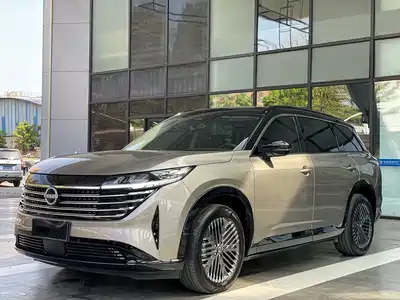 Nissan Terra 2024