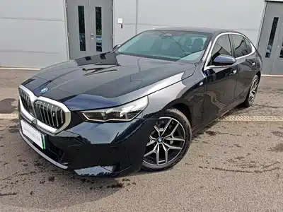 BMW i5 2026