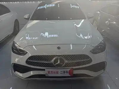 Mercedes-Benz C-Class 2025