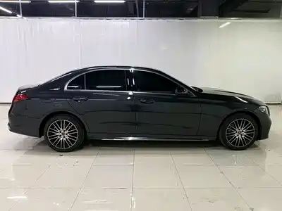 Mercedes-Benz C-Class 2022