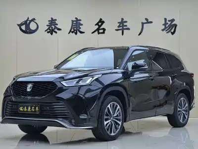 Toyota Crown Kluger 2026