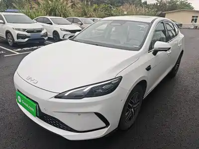 BYD Seal 05 DM-i 2025