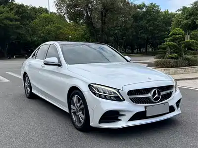Mercedes-Benz C-Class 2021
