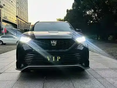 Toyota Crown Kluger 2025