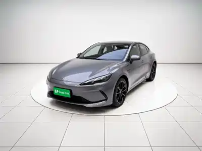 BYD Seal 05 DM-i 2025