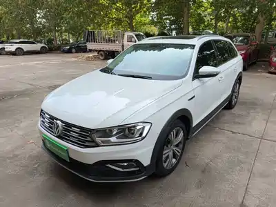Volkswagen C-TREK 2021