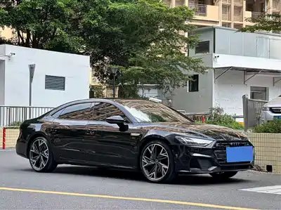Audi A7L 2023