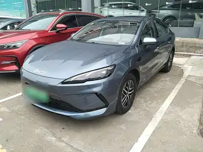 BYD Seal 05 DM-i 2025
