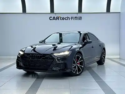 Audi A7L 2025