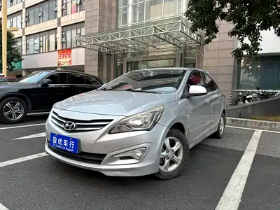 Hyundai Verna 2016