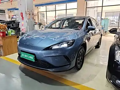 BYD Seal 05 DM-i 2025