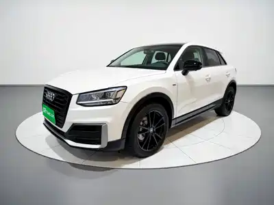 Audi Q2L 2019
