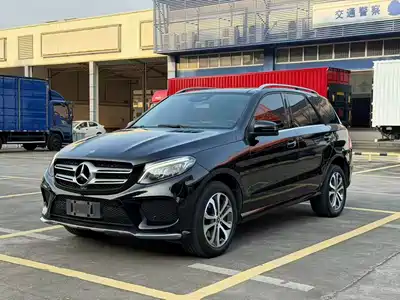 Mercedes-Benz GLE 2016
