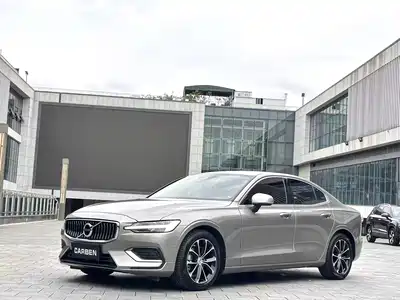 Volvo S60 2022
