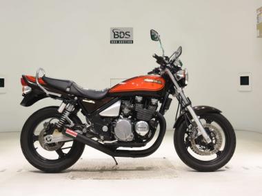 Kawasaki Zephyr400k
