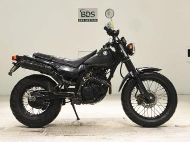 Yamaha TW225