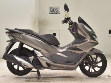 Honda PCX125-3