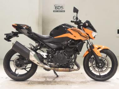 Kawasaki Z400-2