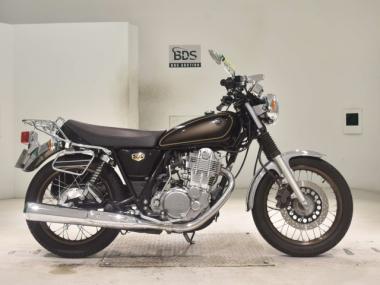 Yamaha SR400-5