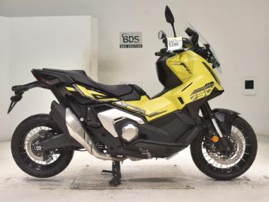 Honda X-ADV750-2