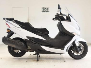 Suzuki Burgman 400a