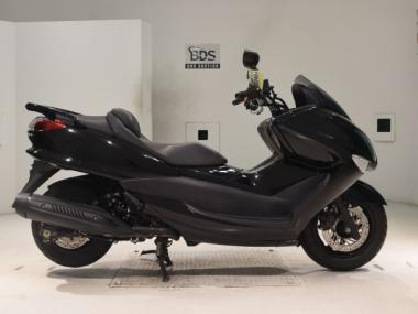 Yamaha Majesty 250-4