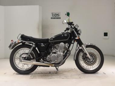 Yamaha SR400-4