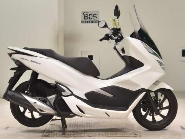 Honda PCX150-3a