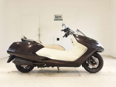 Yamaha Maxam250
