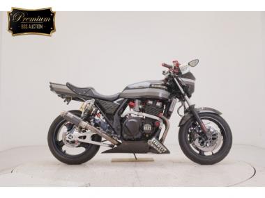 Kawasaki ZRX400