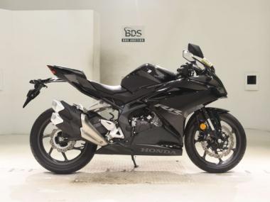 Honda CBR250RR-2a