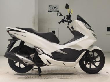 Honda PCX150-3a