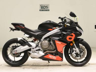 Aprilia RS660