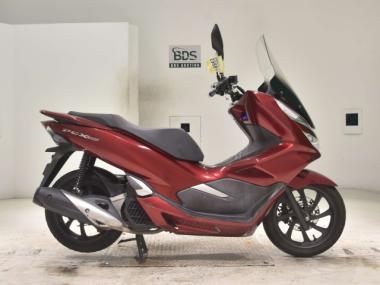 Honda PCX150-3a