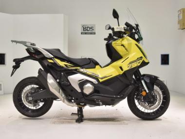 Honda X-ADV750-2