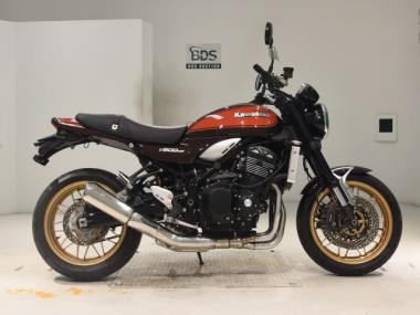 Kawasaki Z900RS