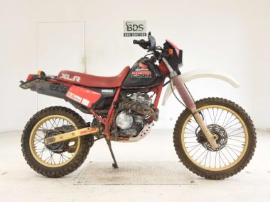 Honda XLR250R-1